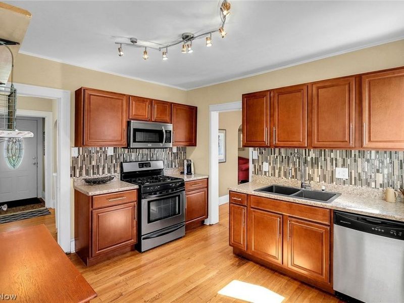 3638 Washington Boulevard , University Heights, OH 44118 Photo 10