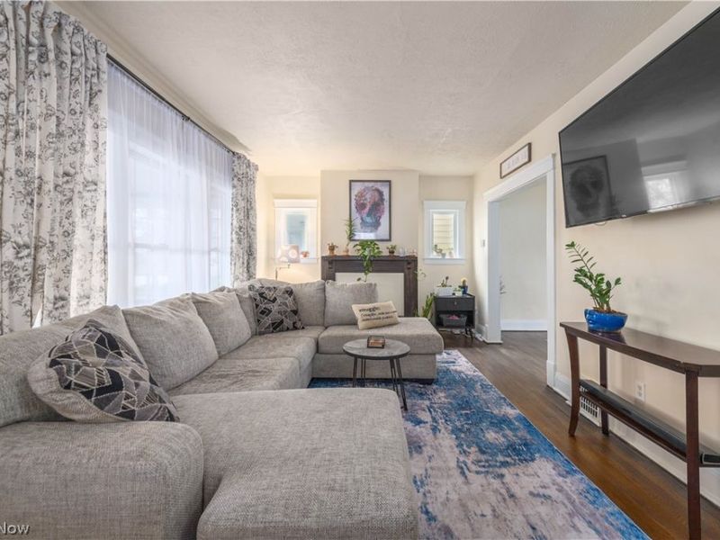 10606 Parkhurst Drive , Cleveland, OH 44111 Photo 18