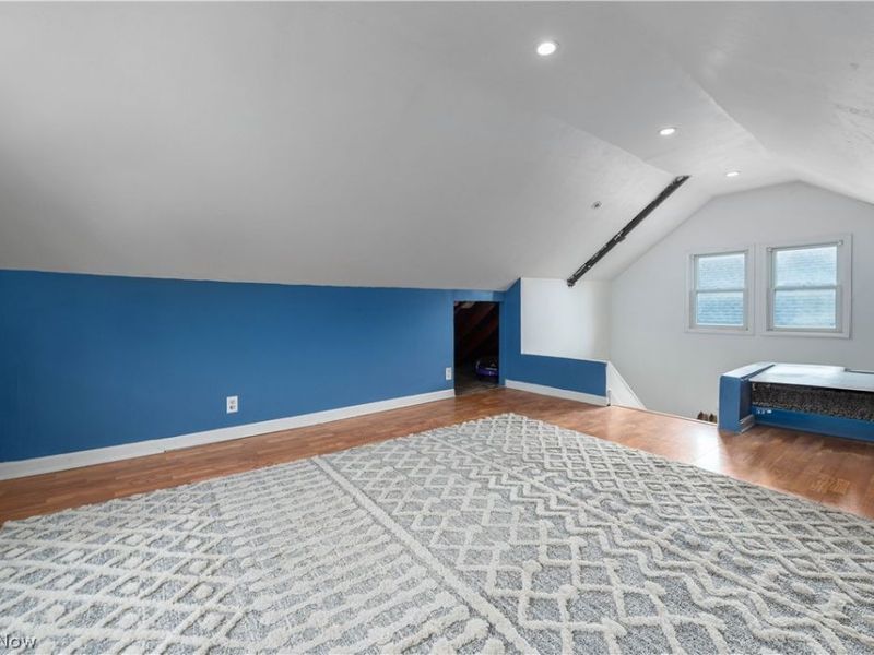 10606 Parkhurst Drive , Cleveland, OH 44111 Photo 33