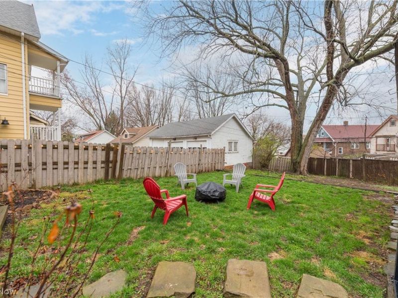 10606 Parkhurst Drive , Cleveland, OH 44111 Photo 38