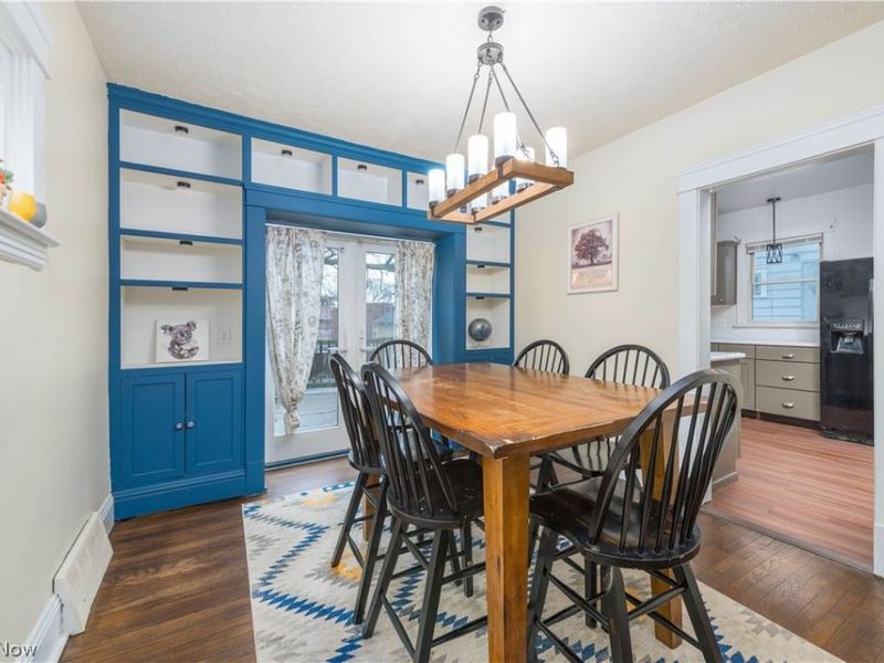 10606 Parkhurst Drive , Cleveland, OH 44111 Photo 8