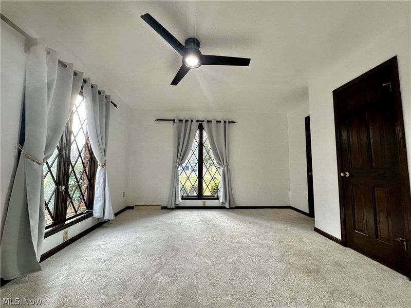 49167 S Park Circle, Calcutta, OH 43920 Photo 10