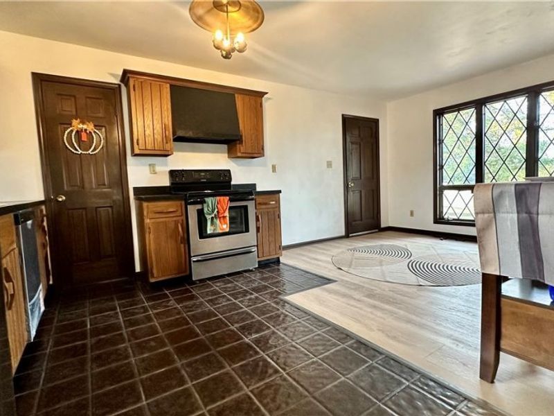 49167 S Park Circle, Calcutta, OH 43920 Photo 2