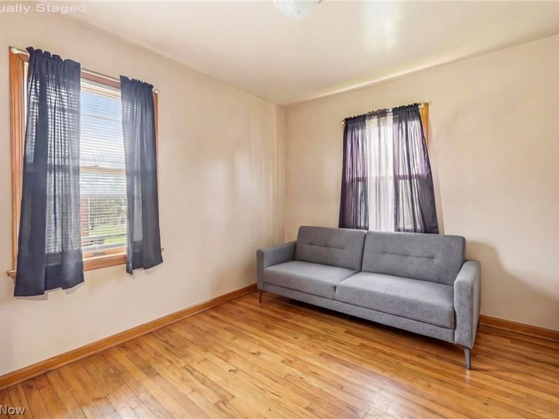 211 N Belle Vista Avenue, Youngstown, OH 44509 Photo 10