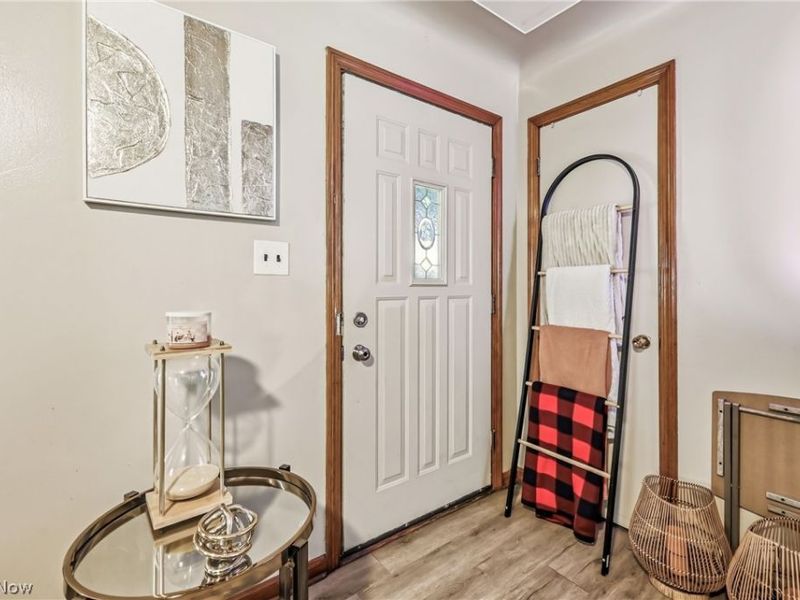 211 N Belle Vista Avenue, Youngstown, OH 44509 Photo 5