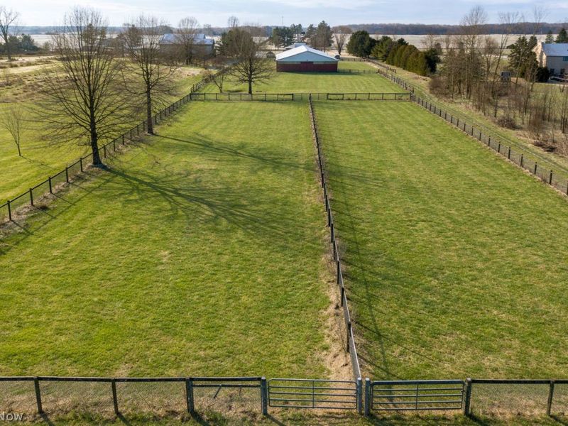 7639 Center Road, Valley City, OH 44280 Photo 16