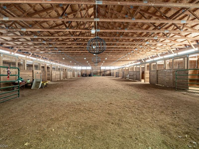 7639 Center Road, Valley City, OH 44280 Photo 18