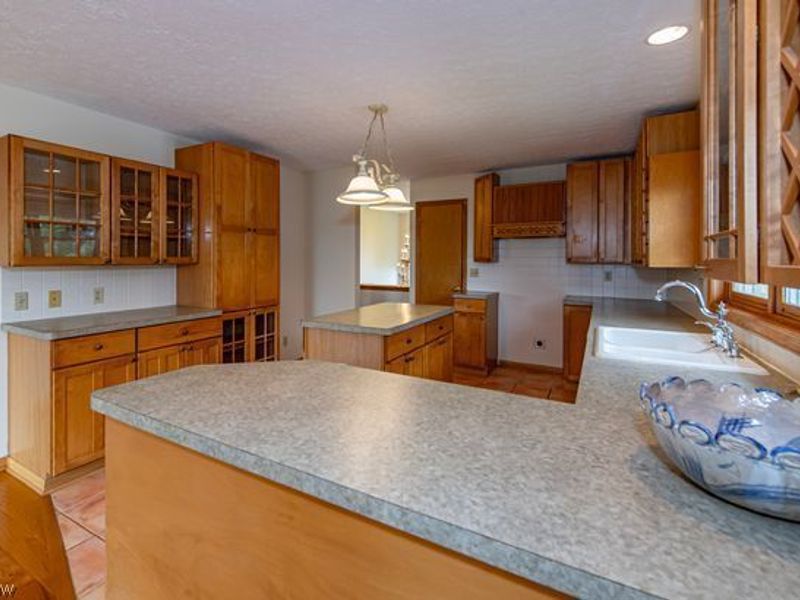 7639 Center Road, Valley City, OH 44280 Photo 22