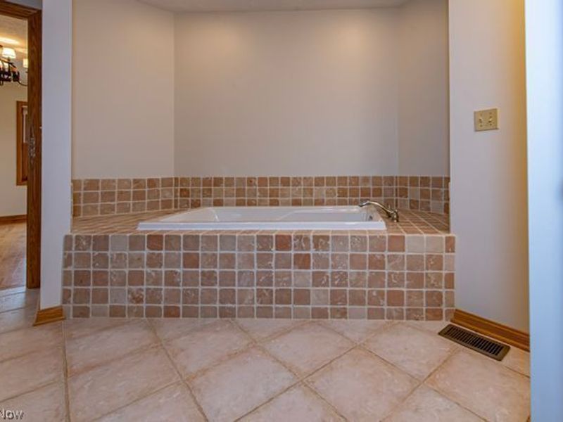 7639 Center Road, Valley City, OH 44280 Photo 29