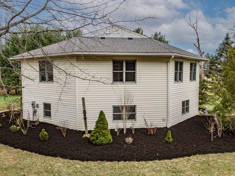 7639 Center Road, Valley City, OH 44280 Photo 4