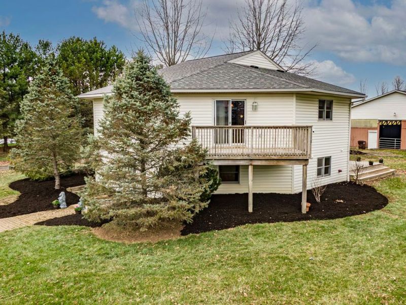 7639 Center Road, Valley City, OH 44280 Photo 6