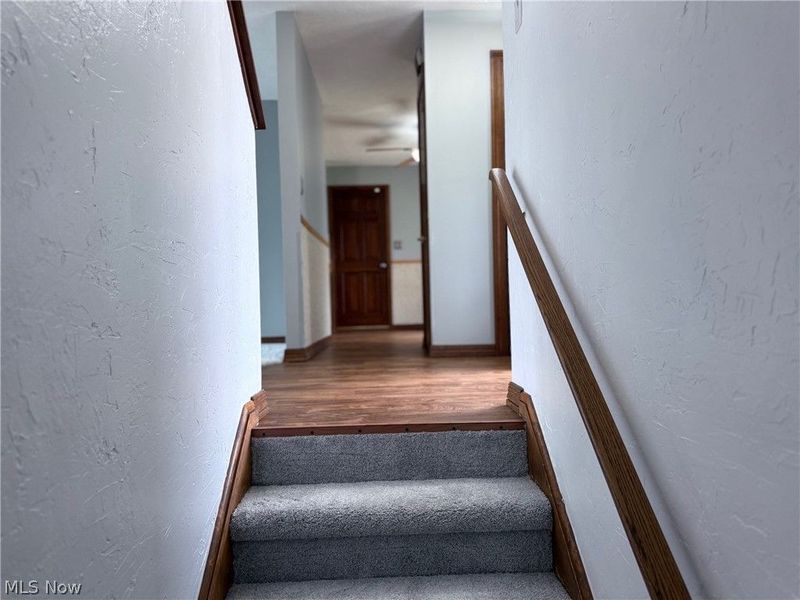 26530 Locust Drive, Olmsted Falls, OH 44138 Photo 11