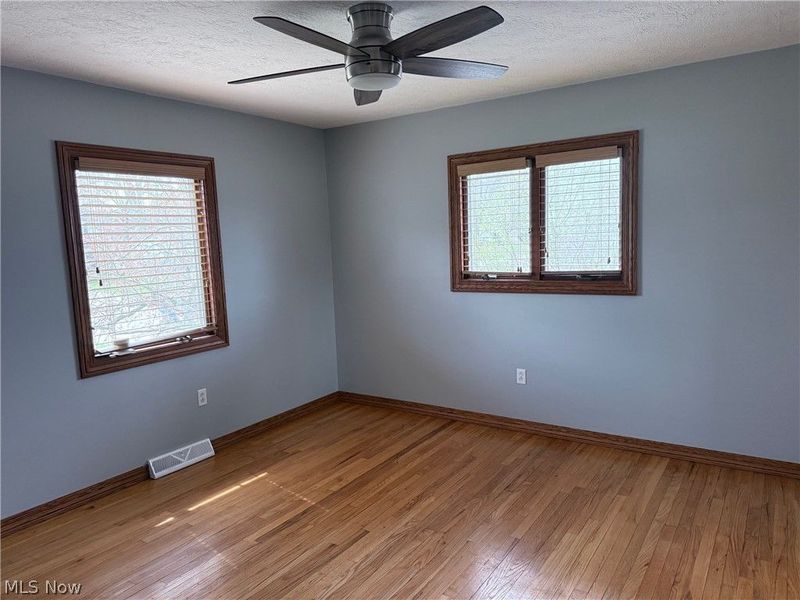 26530 Locust Drive, Olmsted Falls, OH 44138 Photo 18