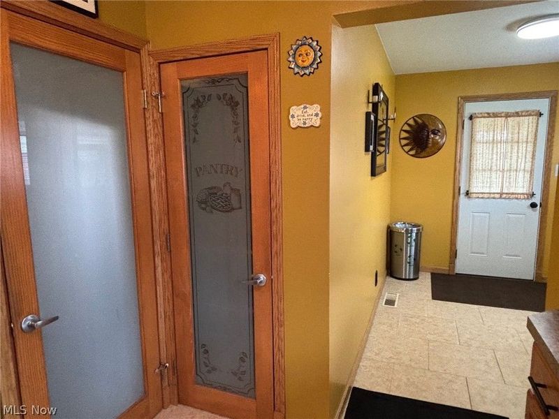 1282 Woodward Avenue, Akron, OH 44310 Photo 11