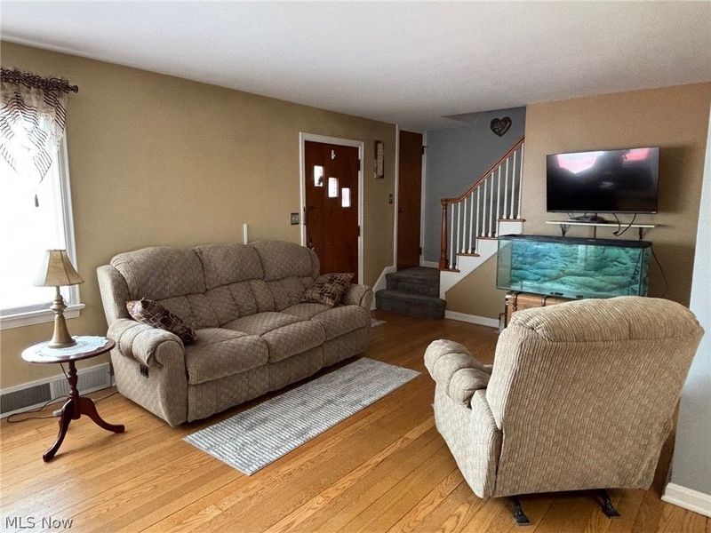 1282 Woodward Avenue, Akron, OH 44310 Photo 2