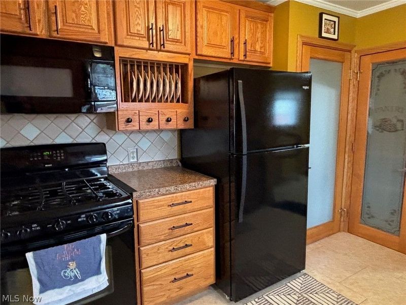 1282 Woodward Avenue, Akron, OH 44310 Photo 9