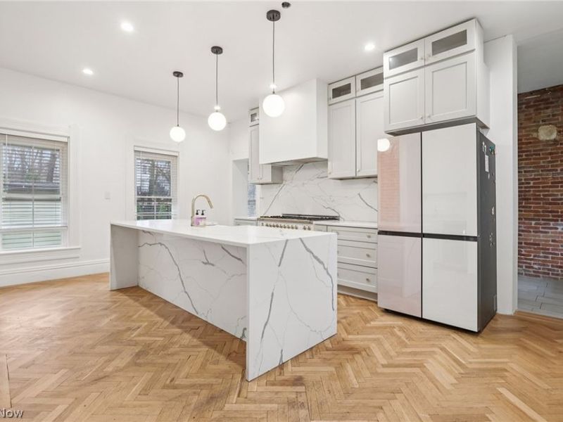 16807 Hilliard Road, Lakewood, OH 44107 Photo 16