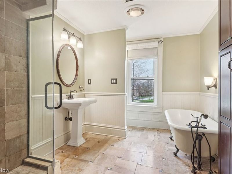 16807 Hilliard Road, Lakewood, OH 44107 Photo 38