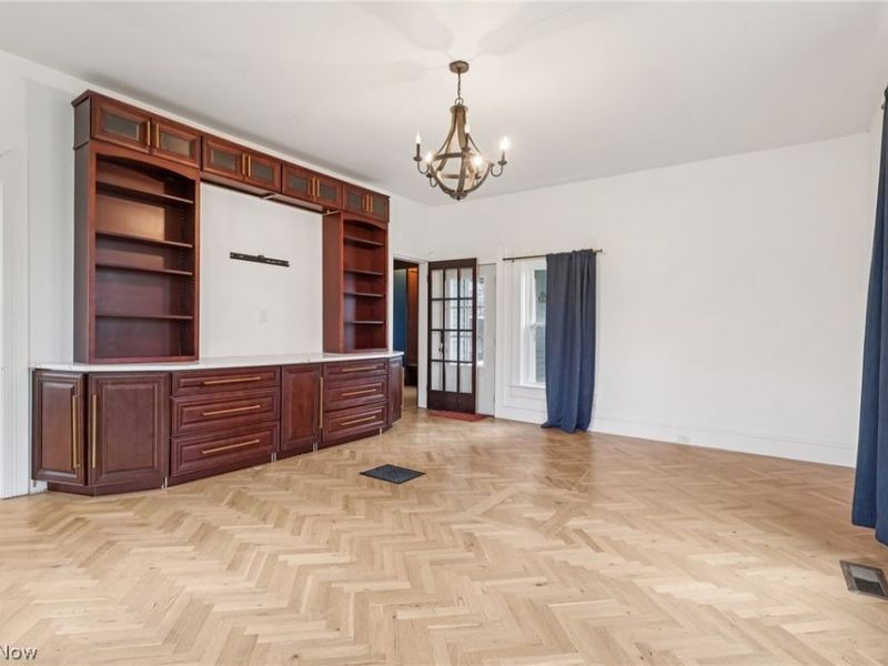 16807 Hilliard Road, Lakewood, OH 44107 Photo 5