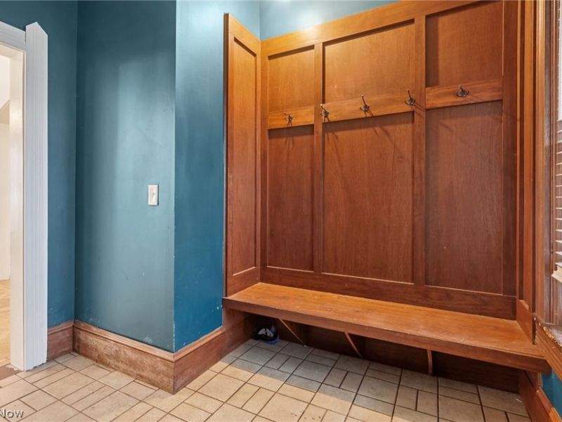 16807 Hilliard Road, Lakewood, OH 44107 Photo 7