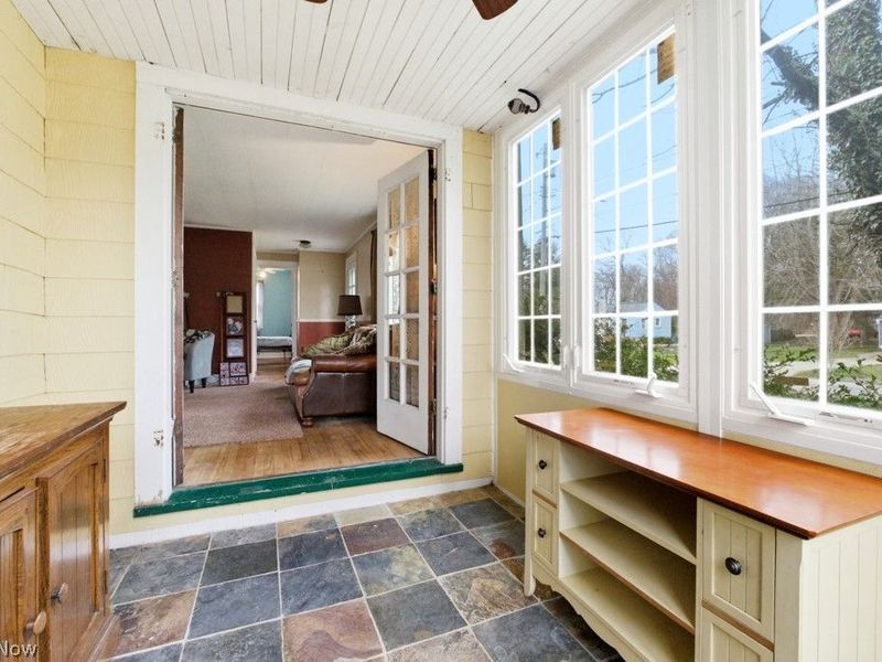 38306 Roselawn Avenue, Willoughby, OH 44094 Photo 5