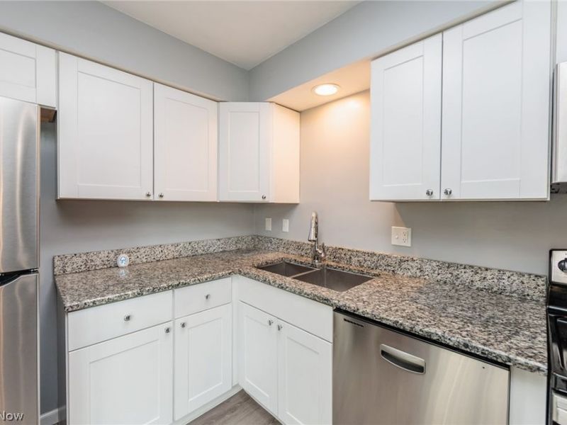 13646 Oakbrook Drive, Unit 3646, North Royalton, OH 44133 Photo 14