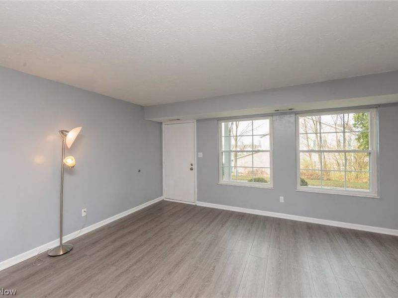 13646 Oakbrook Drive, Unit 3646, North Royalton, OH 44133 Photo 6