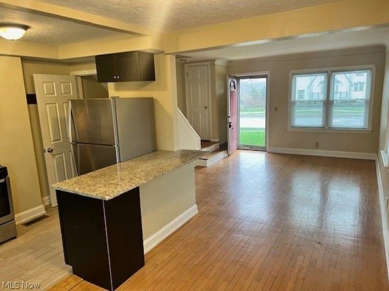 2848 Wooster Road, Rocky River, OH 44116 Photo 4