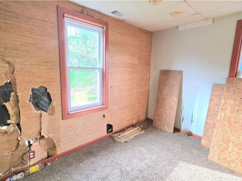 104 W Spring Street, Marietta, OH 45750 Photo 11