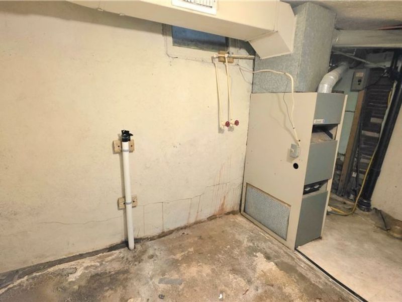 104 W Spring Street, Marietta, OH 45750 Photo 30