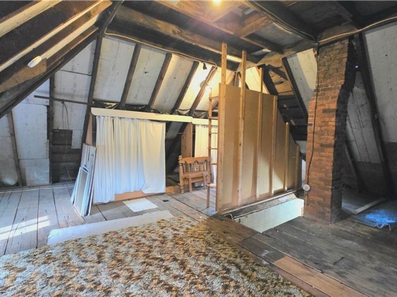 104 W Spring Street, Marietta, OH 45750 Photo 31