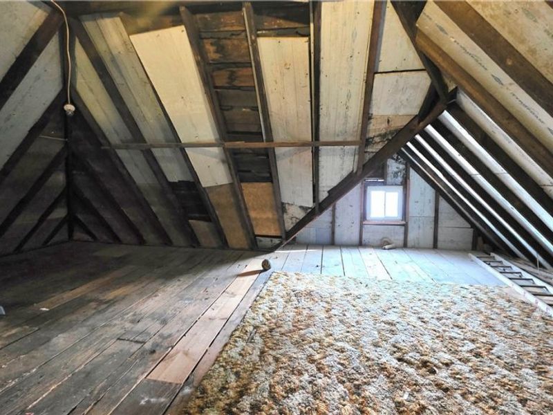 104 W Spring Street, Marietta, OH 45750 Photo 32