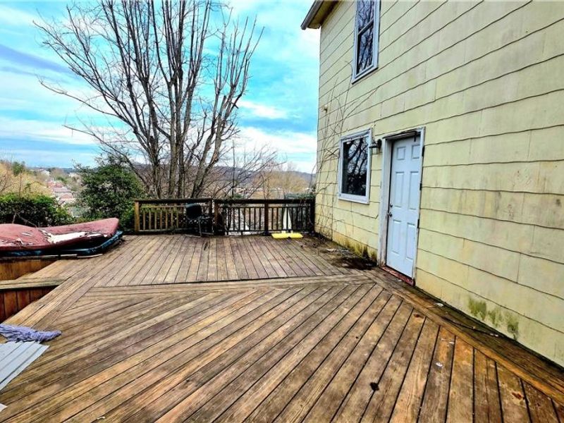 104 W Spring Street, Marietta, OH 45750 Photo 35