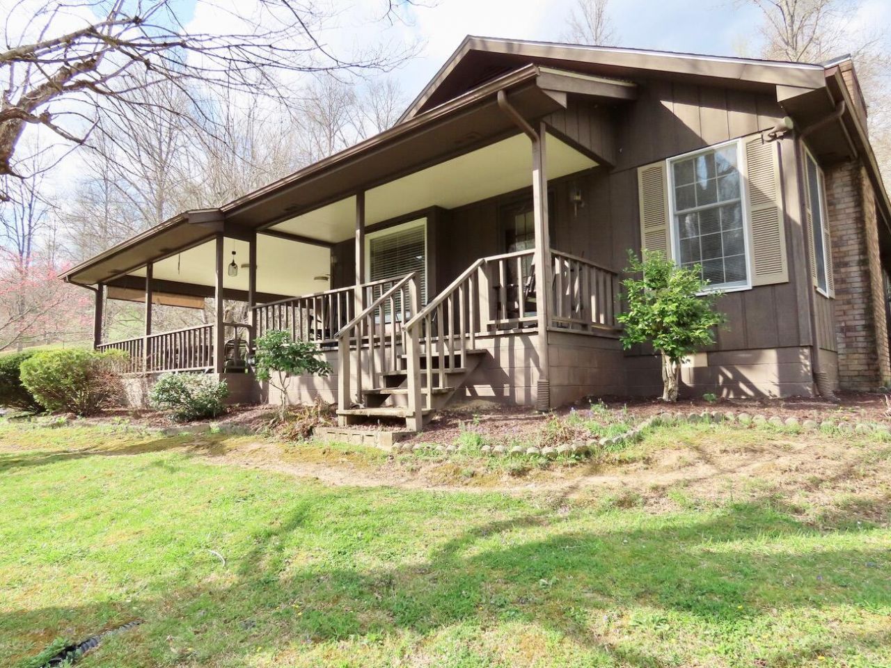 875 McNeil-Corn Creek Road, Rockholds, KY 40759