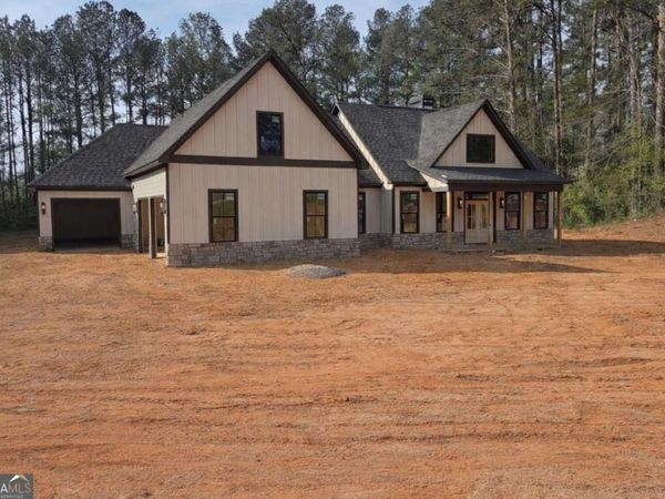 4352 Cedarcrest Road, Acworth, GA 30101