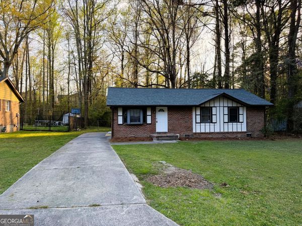 1345 Labelle Street, Jonesboro, GA 30238
