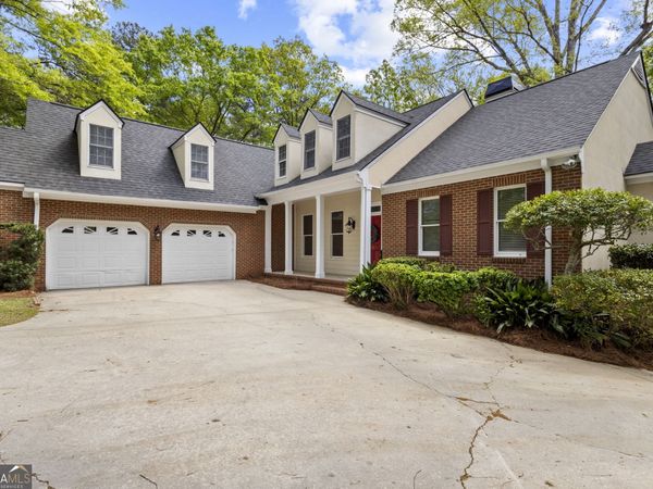 128 Wolf Creek Drive N, Macon, GA 31210