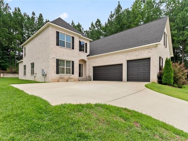 4200 Churchill Lane, Tuscaloosa, AL 35406