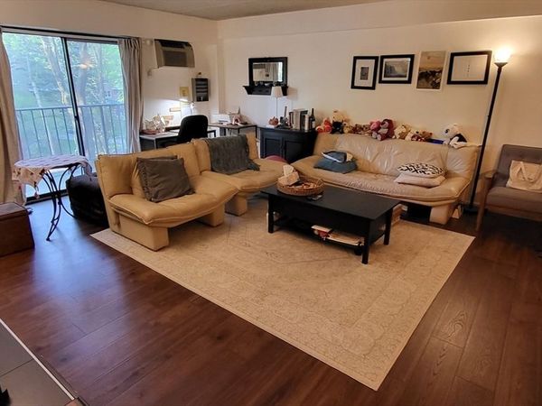 135 Pleasant St, Unit 305, Brookline, MA 02446