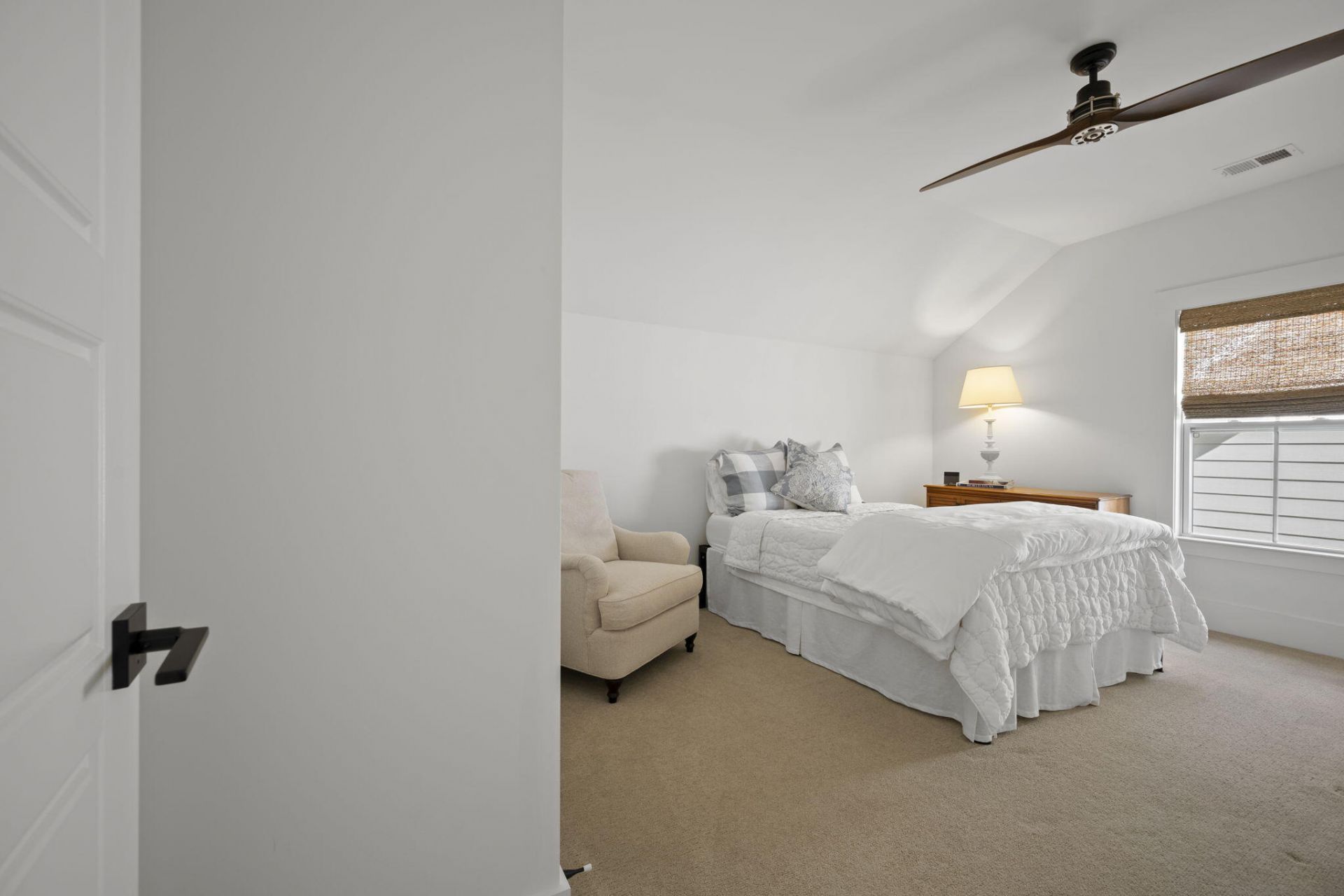 5117 Celtic Drive Photo 45