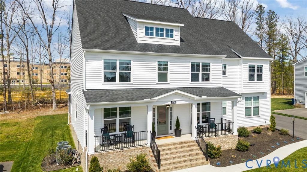 4700 Melbrook Way Moseley, VA 23120