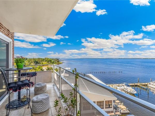 2350 W 1st ST, Unit 801, FORT MYERS, FL 33901