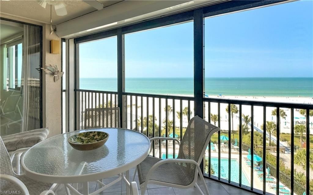 2810 Estero Blvd, Unit 713, Fort Myers Beach, FL 33931 Photo