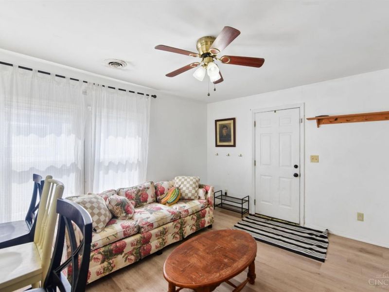 172 Hudson Avenue, Williamsburg, OH 45176 Photo 10