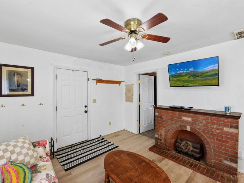 172 Hudson Avenue, Williamsburg, OH 45176 Photo 11