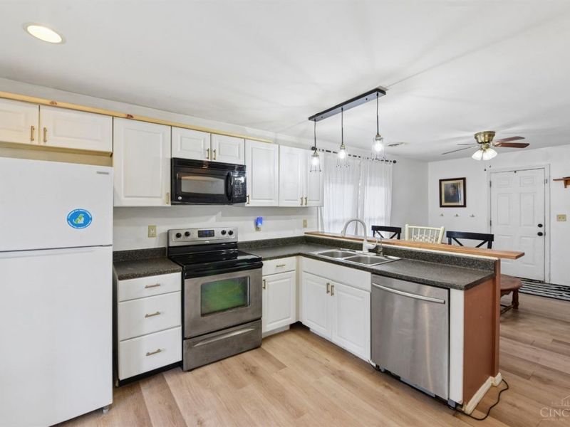 172 Hudson Avenue, Williamsburg, OH 45176 Photo 14