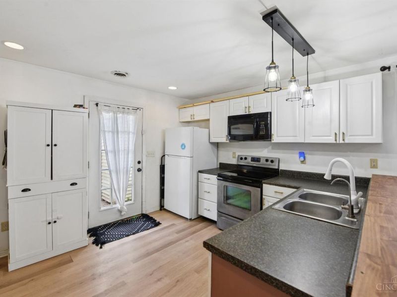 172 Hudson Avenue, Williamsburg, OH 45176 Photo 17