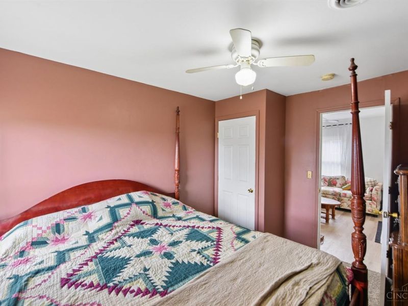 172 Hudson Avenue, Williamsburg, OH 45176 Photo 20