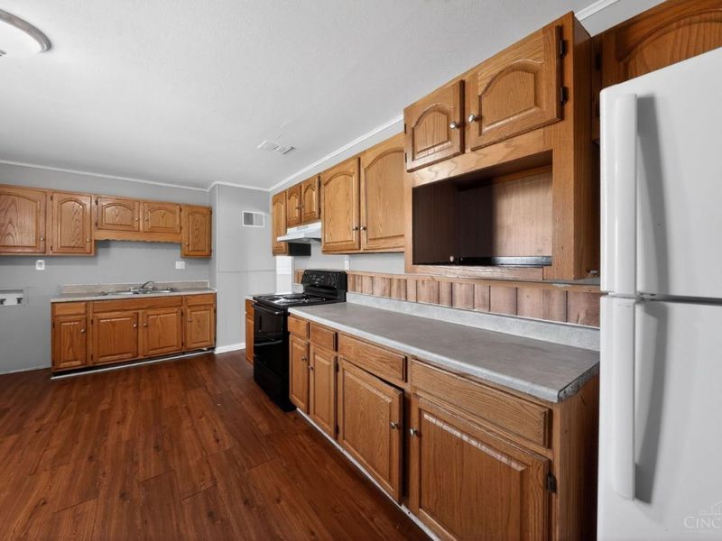 9710 Loralinda Drive, Colerain Township, OH 45251 Photo 12