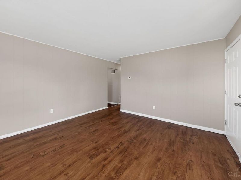 9710 Loralinda Drive, Colerain Township, OH 45251 Photo 13